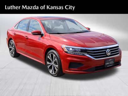 Used 2022 Volkswagen Passat 2.0T SE