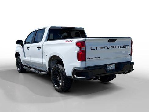 Used 2020 Chevrolet Silverado 1500 LT Trail Boss w/ Convenience Package AWD/4WD image 3