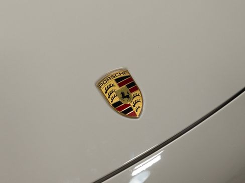 Used 2021 Porsche Cayenne Turbo S image 6