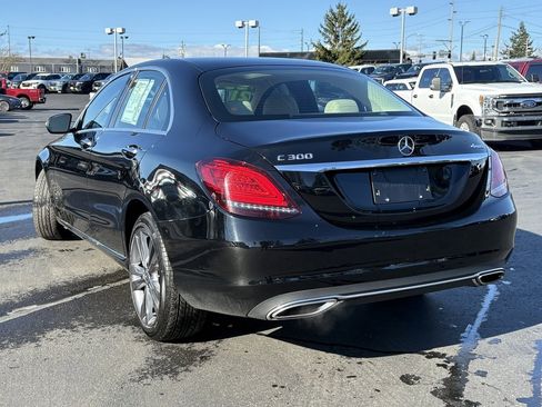 Used 2021 Mercedes-Benz C 300 4MATIC Sedan image 9