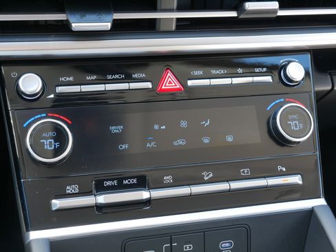 Certified 2026 Hyundai Santa Fe SE AWD/4WD image 23