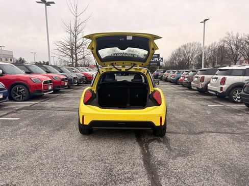 Used 2026 MINI Cooper S FWD image 8