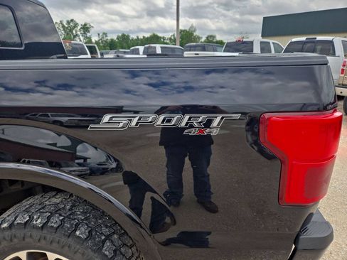 Used 2020 Ford F150 Lariat AWD/4WD image 7
