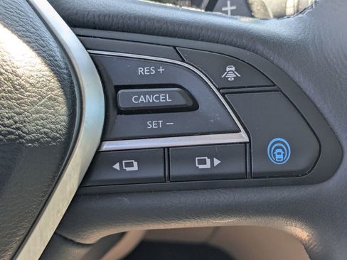 Used 2023 INFINITI QX50 Luxe image 13