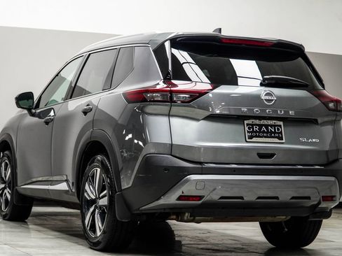 Used 2023 Nissan Rogue SL w/ SL Premium Package AWD/4WD image 9