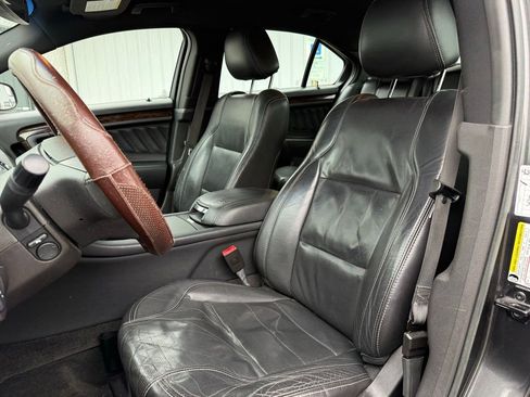 Used 2016 Ford Taurus Limited image 6