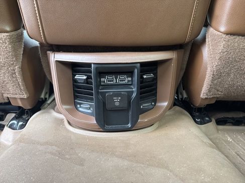 Used 2021 RAM 3500 Laramie w/ Chrome Appearance Group image 18