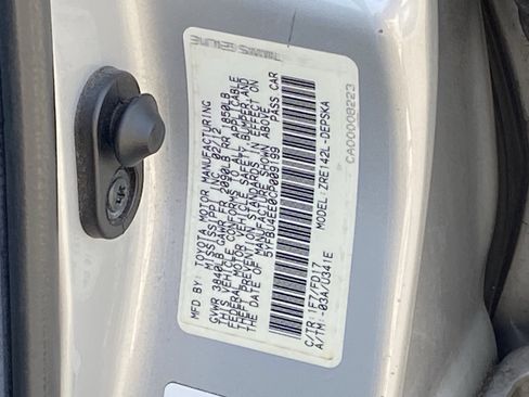 Used 2012 Toyota Corolla S image 8