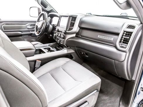 Used 2022 RAM 1500 Big Horn AWD/4WD image 34