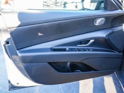 New 2026 Hyundai Elantra SE image 24