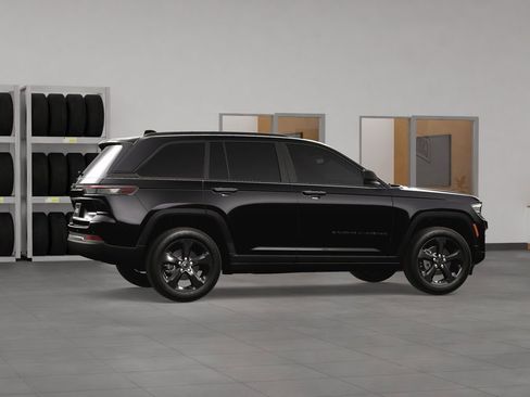 New 2024 Jeep Grand Cherokee Altitude image 6