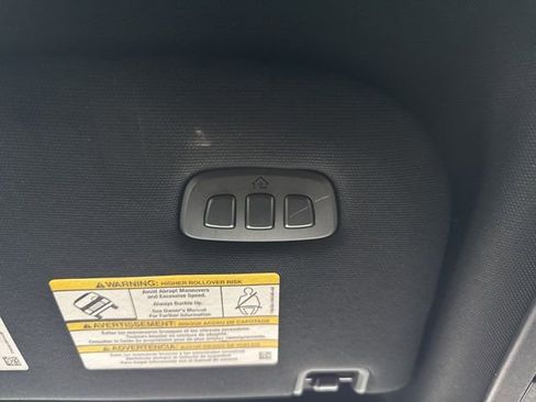 Used 2024 Ford F350 Platinum image 35