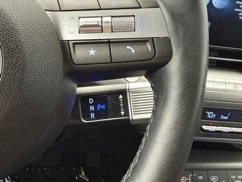 Used 2024 Hyundai Kona Limited AWD/4WD image 46