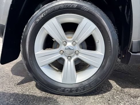 Used 2011 Jeep Compass 2WD image 22