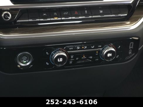 Used 2022 GMC Sierra 1500 Elevation AWD/4WD image 12