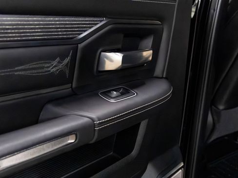 Used 2020 RAM 2500 Limited image 43