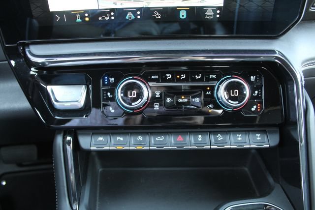 Used 2023 GMC Sierra 1500 AT4X AWD/4WD image 33