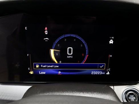 Used 2025 Chevrolet Trax LT w/ Driver Confidence Package image 31