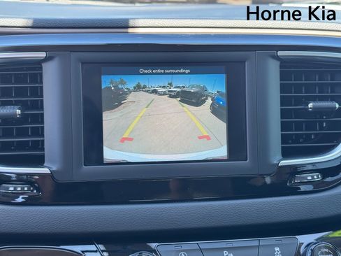 Used 2018 Chrysler Pacifica LX w/ Tire & Wheel Group image 23