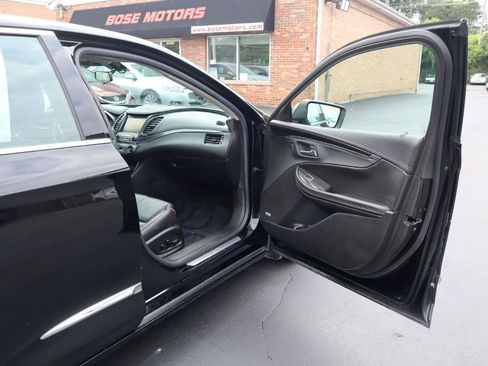 Used 2018 Chevrolet Impala Premier FWD image 10