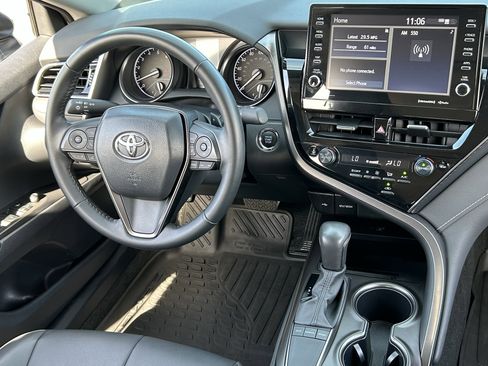 Used 2024 Toyota Camry SE w/ Audio Upgrade Package image 14