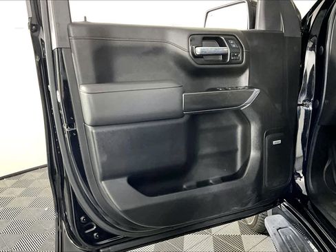 Certified 2022 GMC Sierra 1500 AT4 w/ AT4 Premium Package image 19