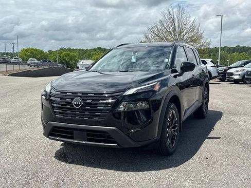 New 2026 Nissan Rogue SV FWD image 8