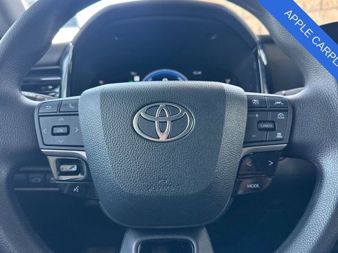 Used 2025 Toyota Camry LE w/ Convenience Package FWD image 24