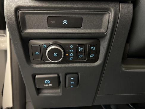 New 2025 Ford F150 Platinum w/ Equipment Group 702A High image 26