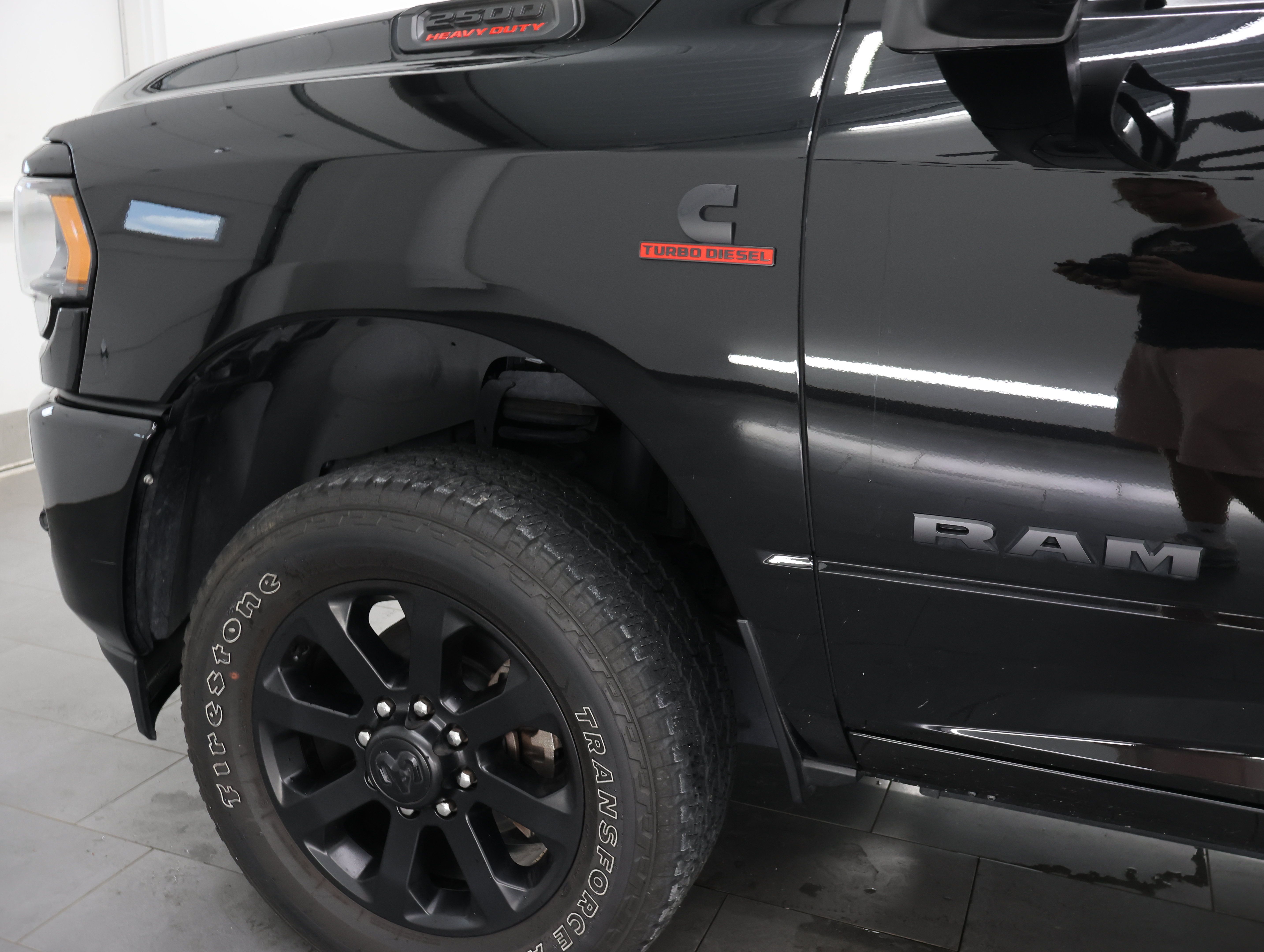 Used 2024 RAM 2500 Big Horn w/ Night Edition AWD/4WD image 33