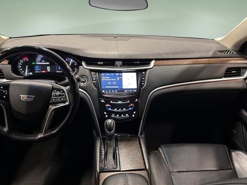 Used 2018 Cadillac XTS Luxury image 7