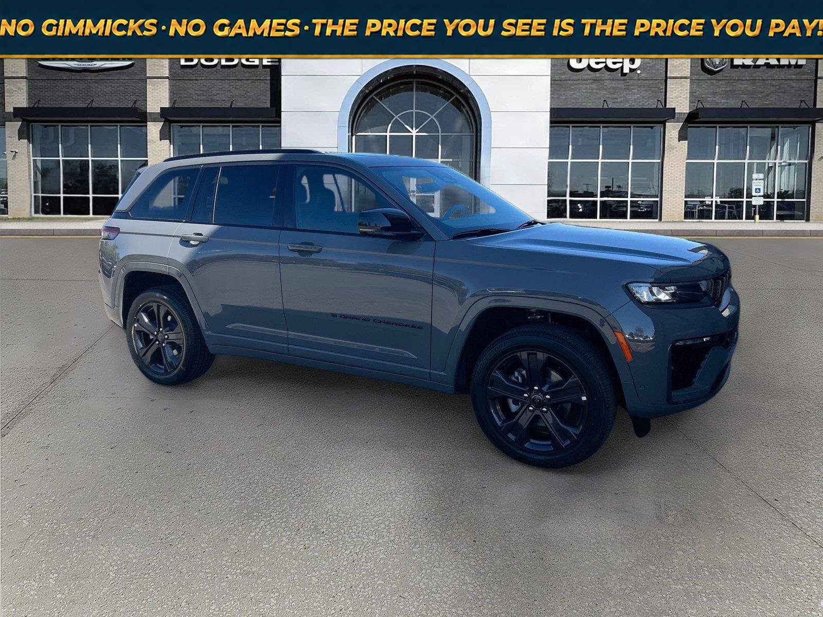 New 2027 Jeep Grand Cherokee Limited AWD/4WD image 1