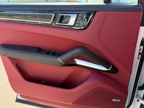 Certified 2023 Porsche Cayenne Turbo image 26