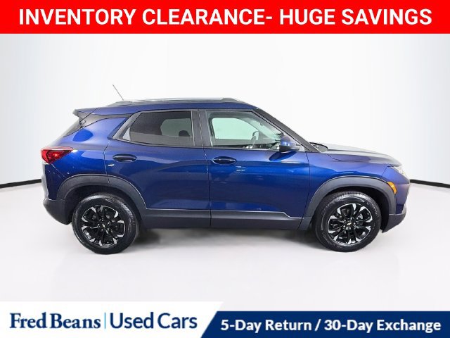 Used 2023 Chevrolet TrailBlazer LT w/ Convenience Package FWD image 11