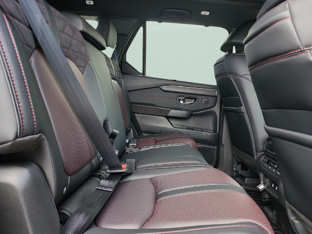 New 2026 Honda Pilot Black Edition image 33