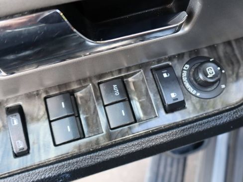 Used 2015 Ford Expedition Limited w/ Equipment Group 301A AWD/4WD image 29