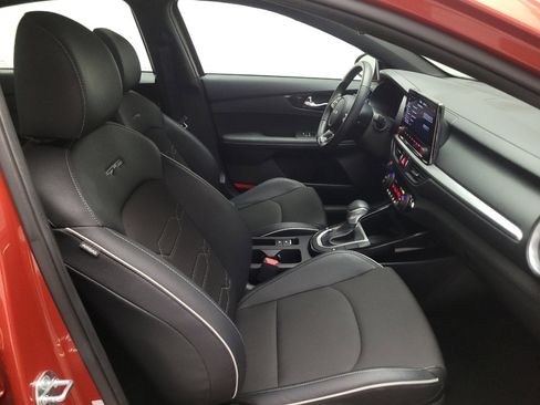 Used 2024 Kia Forte GT-Line image 21