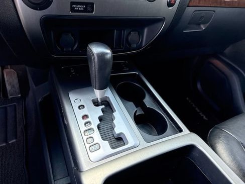 Used 2015 Nissan Armada SL AWD/4WD image 12