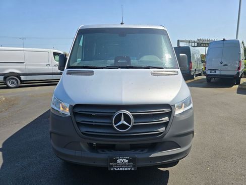 New 2025 Mercedes-Benz Sprinter 2500 image 10