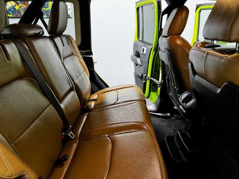 Used 2021 Jeep Wrangler Unlimited Rubicon 4xe w/ Steel Bumper Group image 46