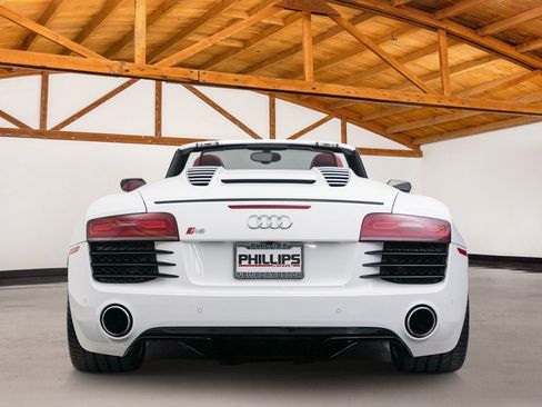 Used 2015 Audi R8 V8 image 5