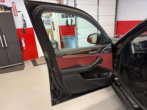 Used 2023 BMW X3 xDrive30i w/ Premium Package image 27