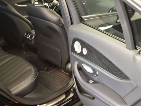 Used 2022 Mercedes-Benz E 350 Sedan image 16