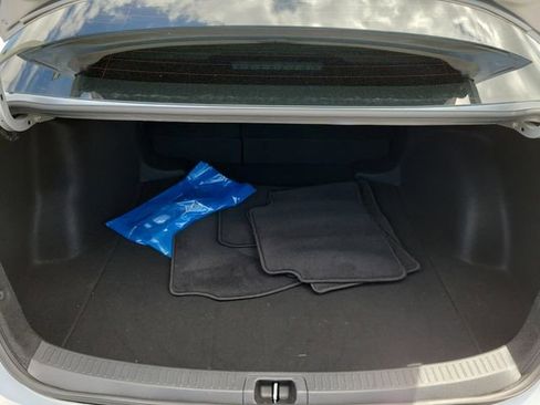 Used 2023 Toyota Corolla LE image 10