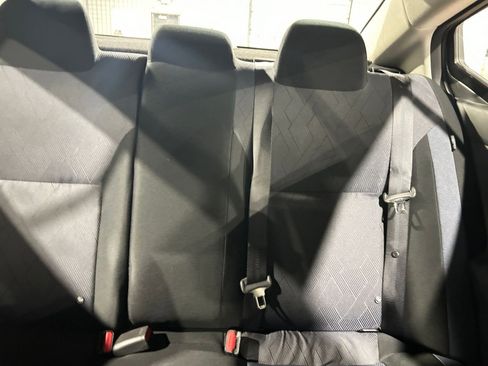Used 2025 Nissan Versa SV FWD image 32