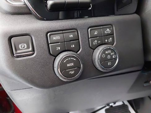 New 2026 Chevrolet Silverado 2500 LTZ w/ LTZ Plus Package AWD/4WD image 23