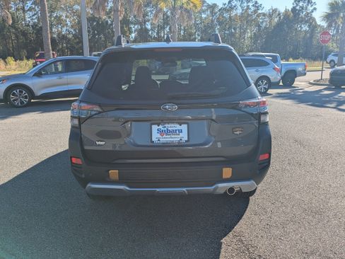 Used 2026 Subaru Forester Wilderness AWD/4WD image 5