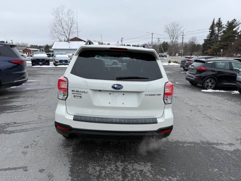 Used 2018 Subaru Forester 2.5i Premium AWD/4WD image 7