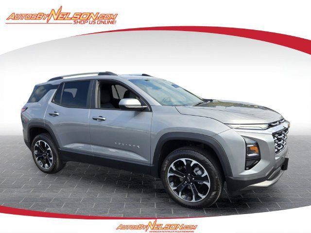 Used 2025 Chevrolet Equinox LT w/ Convenience Package II FWD image 1