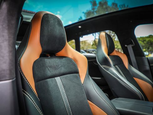 Used 2023 Aston Martin DBX 707 AWD/4WD image 16